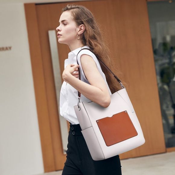 Elegant Two-Tone Shoulder Bag - Picture 2 of 13